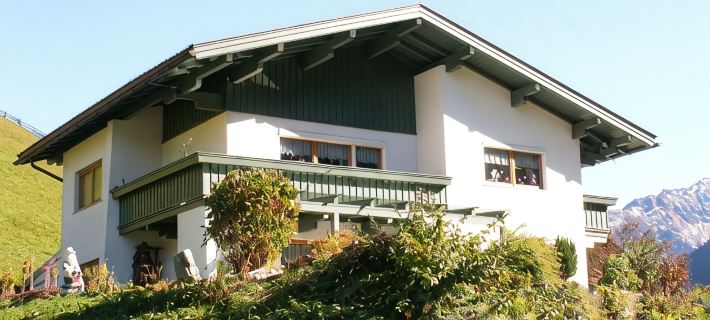 Holiday apartment for up to 8 people! No dogs! Hoteles en Tux