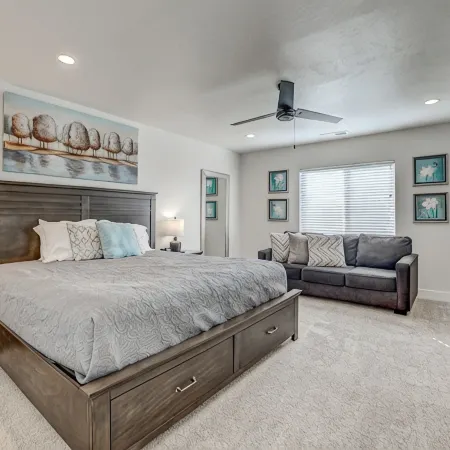 Top Tier Townhome in Washington Utah   Private Spa, Pool, Firepit. VS507