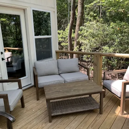 New Construction Modern Mountain Cabin close to Helen and Dahlonega