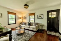 Speedway "Finish Line" House - 3-Star
