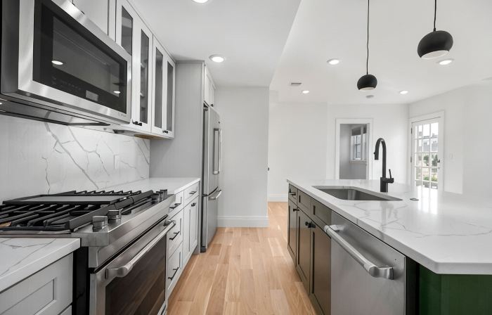 Union Square Beauty 2 bed/2 bath w/ Private Patio