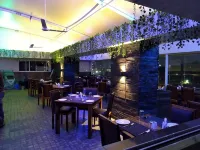 Hotel Solitaire, Indore - Kitchenette
