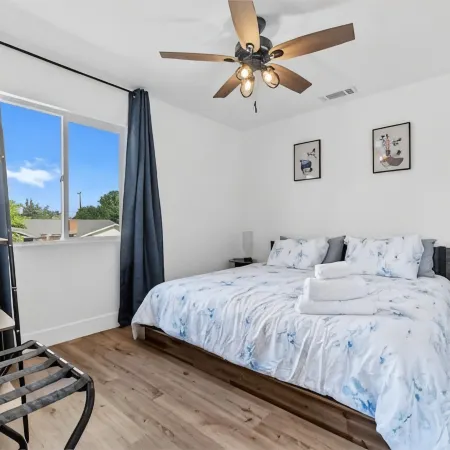 The Cambridge Loft - Gateway to Sequoia Ntl Park