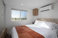 New Tiny Home on Private 1 Acre with Power, AC/Heat, Starlink Internet - Wifi
