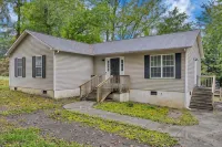 Cozy Modern Home - Sleeps 8 - Wake Forest + Hospital - con encanto