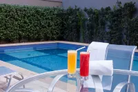 Wyndham Sao Paulo Paulista - Pools