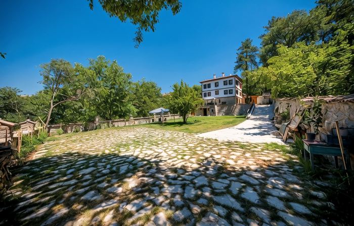 Akbulut Konak