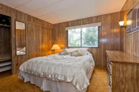 Private Beach Access Trail And Peaceful Wooded Setting - 비치