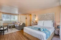 Diamond head charmer Hotels in Diamond Head