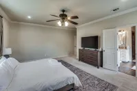 NEW! Charming Retreat Near Dickie's Arena – Cozy & Stylish Fort Worth Getaway - ジャグジー