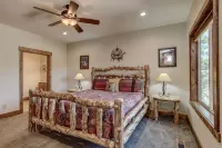 “Luxury Cabin Minutes from Zion East Entrance Views & Hot Tub” - Pools