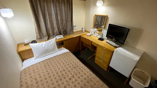 Sanuki Green Hotel - 2-Star