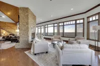Charming 3-bedroom house, breathtaking views, Hot Tub, W/D Game Room - 5 Sao