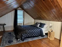 Lexington Stays. Close to town and beach! - Wifi