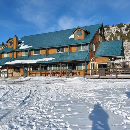 Aspen Cove Resort