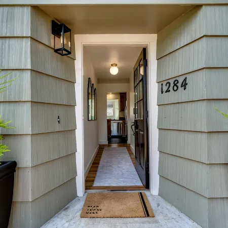 Stunning U of O Home – Just Steps from Hayward Field!