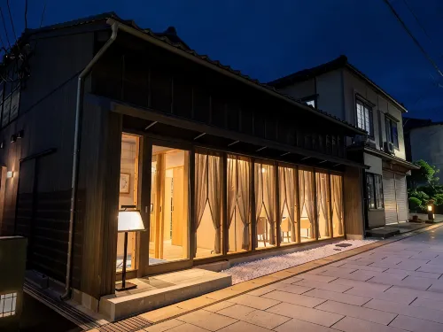 Auberge Homachi Mikuni Minato - Parkplatz