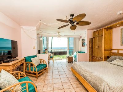 Big Island Kona Magic Sands by Coldwell Banker Island Vacations