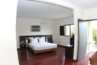 Danau Toba International Cottage Parapat - 3-Star