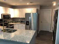 Amazing Five-Star Luxury Thornton Park two Bedroom Apt - close to Kia Center. - Condos