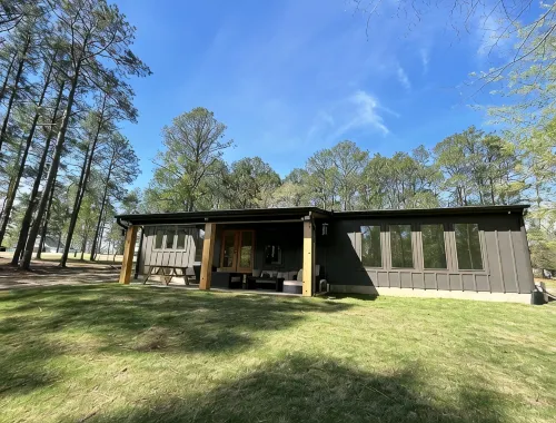 Sam Rayburn Stunner (South End) - Fully Remodeled, Water View, and Water Access - 4-Star