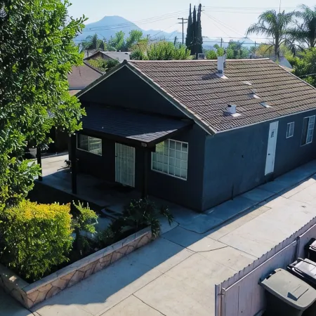 Charming 3-bedroom house with AC and WiFi in marvelous Colton