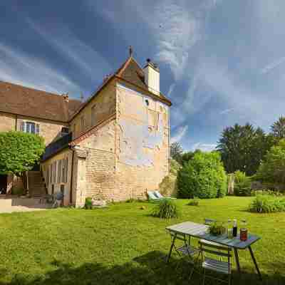 Former convent from the 17th, renovated, private garden, Beaune city center Hotel Exterior