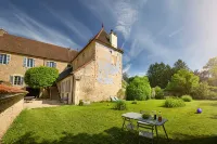 Former convent from the 17th, renovated, private garden, Beaune city center - ห้องครัว