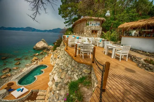 Nautical Hotel - 4-Star
