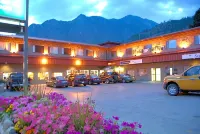 Hotel Deoro - parking