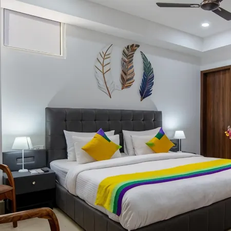 Hotel Divine India Noida Sector 135