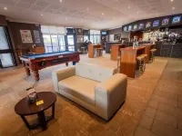 Claremont Hotel Motel Hotels in Berriedale