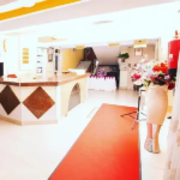 Golden Palace Hotel Hoteles en Free Hold