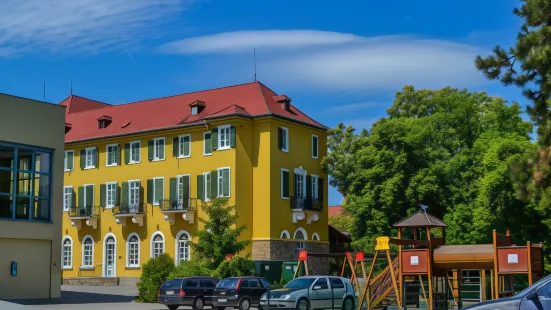 Hotel Eger & Park