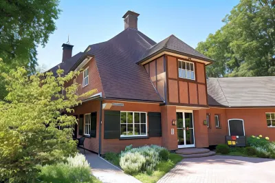 Auberge du Bonheur Hotels near Hasselt Chapel