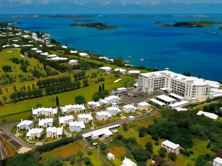 Newstead Belmont Hills Golf Resort & Spa Отели рядом с достопримечательностью «Собор Пресвятой Троицы»