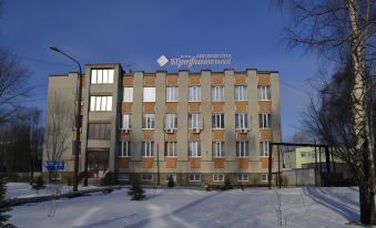 Profsoyuznaya Hotel - Housity