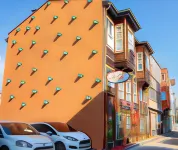 四月故事公寓飯店 Sandal Restaurant附近的飯店