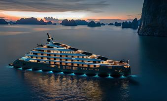 Essence Grand Halong Bay Cruise 1