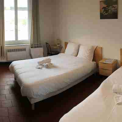Hotel et Restaurant Les Saladelles Rooms