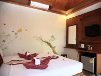 Baan Pakgasri Hideaway Hotels in 