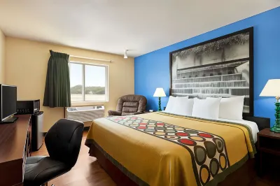 Super 8 by Wyndham Waco University Area Hotels in Waco