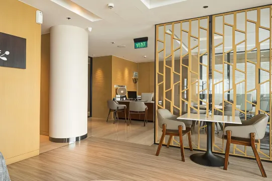 Batam Marriott Hotel Harbour Bay Rooms Photos