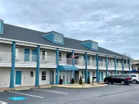 Quality Inn Seneca US-123 Các khách sạn ở Walhalla