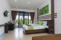 Bali Wirasana Inn Hotel dekat The Pantry