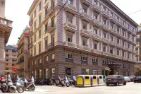 Domus Schilizzi Отели рядом с достопримечательностью «Кастель-Нуово»