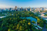 RoomQuest Sukhumvit36 BTS Thonglor فنادق في بانكوك