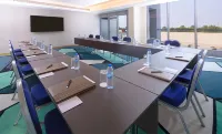 C Central Resort the Palm Hotel a Dubai