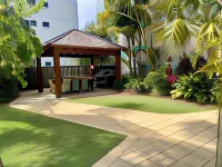 Burleigh Palms Holiday Apartments Hotels in Burleigh Heads