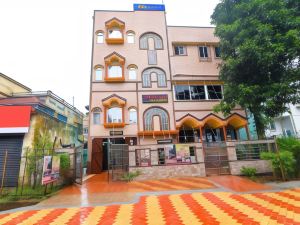 Fabhotel Sriya飯店